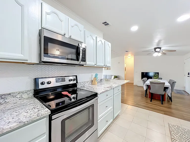 1430 Hilltop Rd — Photo 33