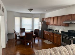 2335 15th St APT 2, Troy, NY 12180