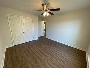 3rd image of 212 Riverbank Way