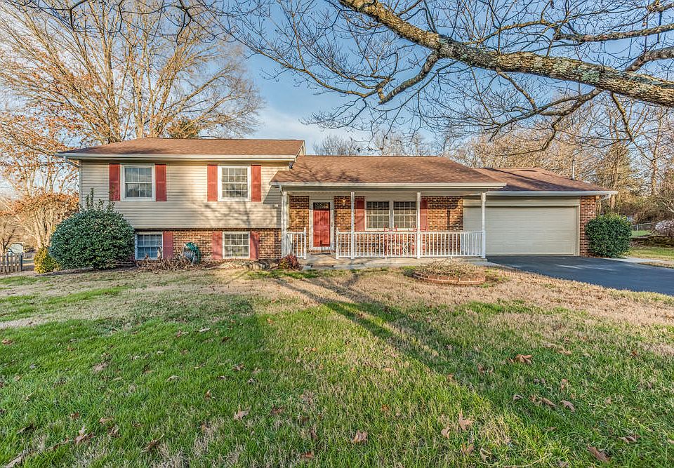 1st image of 604 Dryden Ln