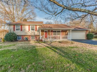 604 Dryden Ln, Knoxville, TN 37934