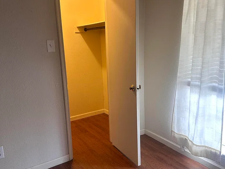6700 Escondido Dr #G6 — Photo 14