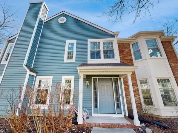 60 Woodledge Ct, Rockaway Twp., NJ 07866