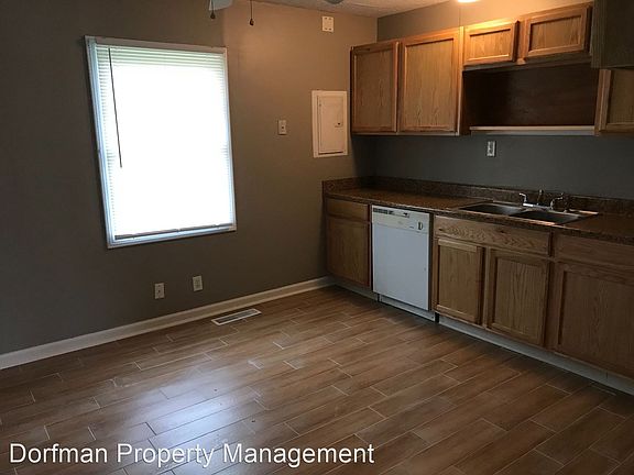 5th image of 4820 N Katherine Dr