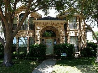 1717 Springwood Dr, Mesquite, TX 75181