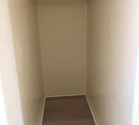 5th image of 2517 1/2 W 42nd St