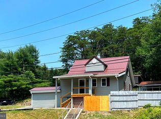 408 Willowbrook Rd, Cumberland, MD 21502