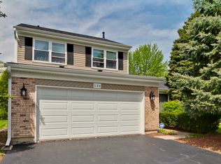 136 W Harbor Dr, Lake Zurich, IL