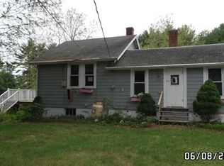 417 County Rd, Rochester, MA 02770