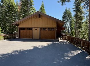 11633 Chamonix Rd, Truckee, CA 96161