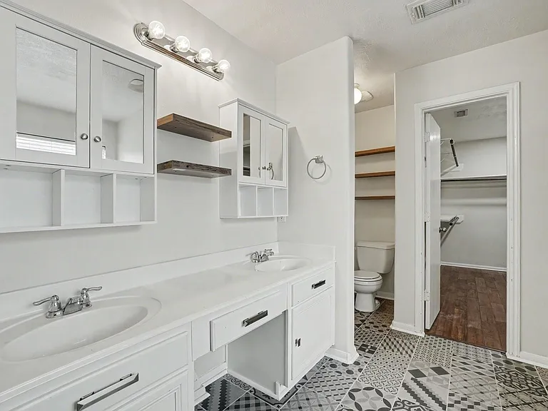 25338 Barmby Dr — Photo 19
