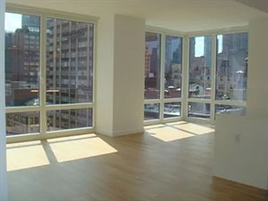 Rented by Corcoran | media 16