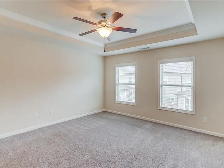 4258 Tacoma Trce — Photo 21