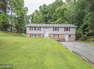 113 Helena Dr, Prince Frederick, MD 20678
