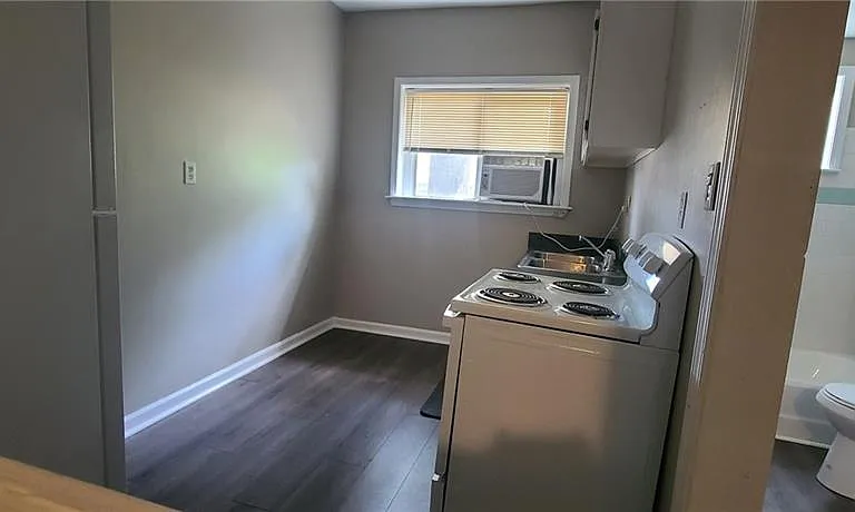 401 Saint Francis St #3 — Photo 11