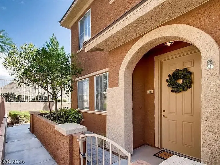 2 bed, 2.5 bath, 1273 sqft, $1,800 — Photo 2