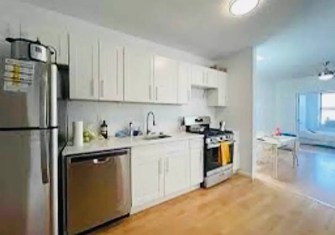 308 Prospect Avenue — Photo 2