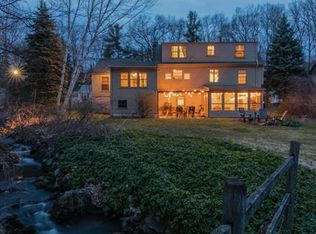 10 Old Brook Rd, Shrewsbury, MA 01545