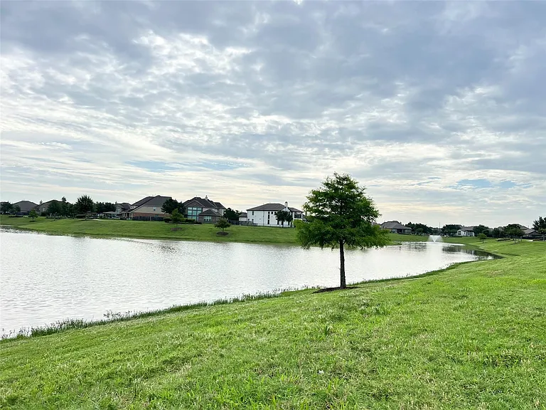 3507 Sunburst Ct — Photo 45