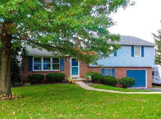 2895 Sunset Ln, York, PA 17408