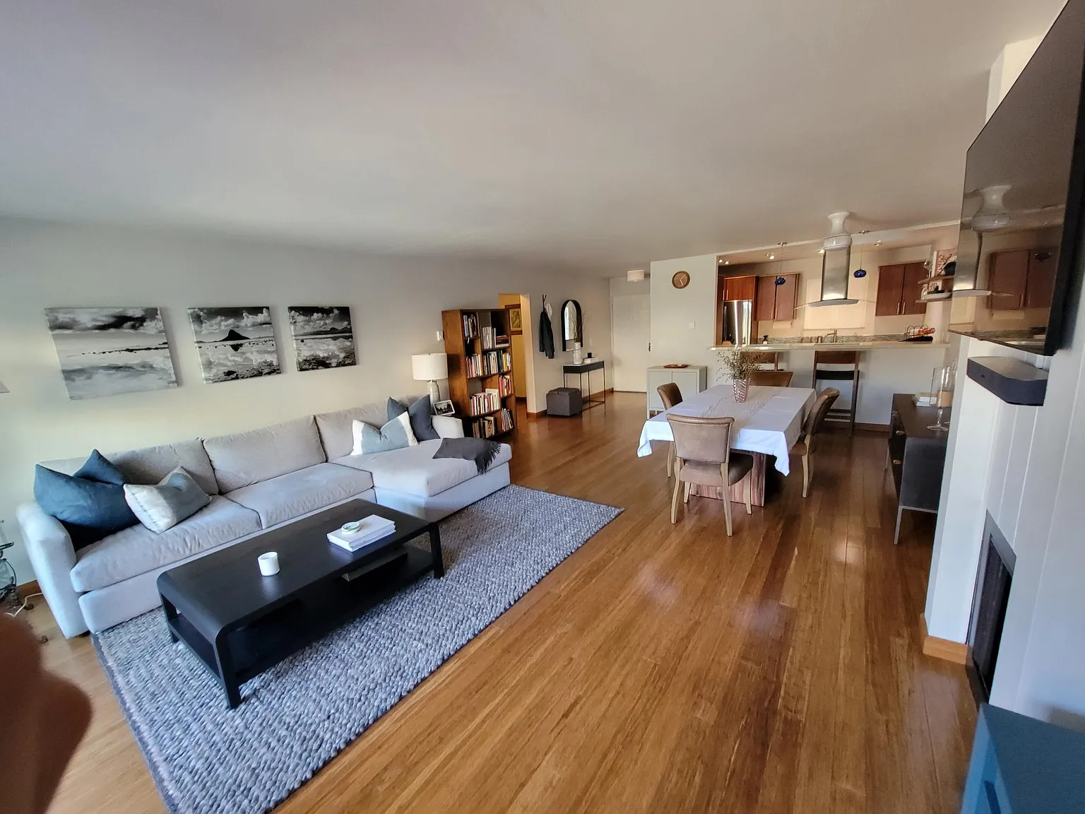 2 bed, 1120 sqft, $5,995 — Photo 4