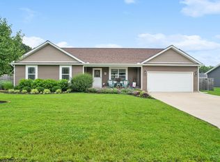 101 Ella Rose Dr, Mount Orab, OH 45154
