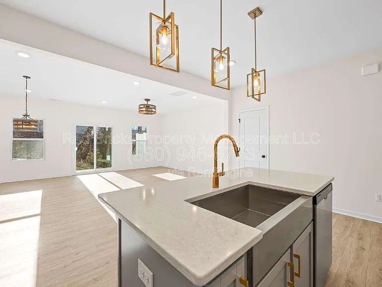 11027 Pagebrook Ln — Photo 11