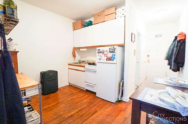 Rented by City Connections Realty | media 26