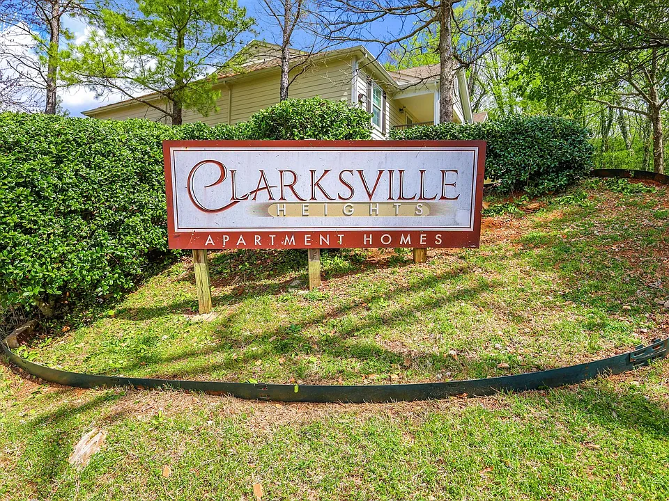 Clarksville Heights