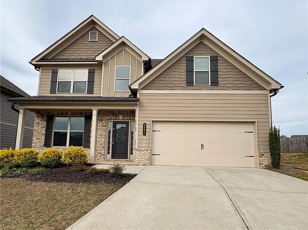 4 bed, 2252 sqft, $2,250 — Photo 1