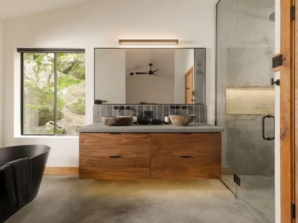 39623 Pierce Lake Dr, Oakhurst, CA 93644