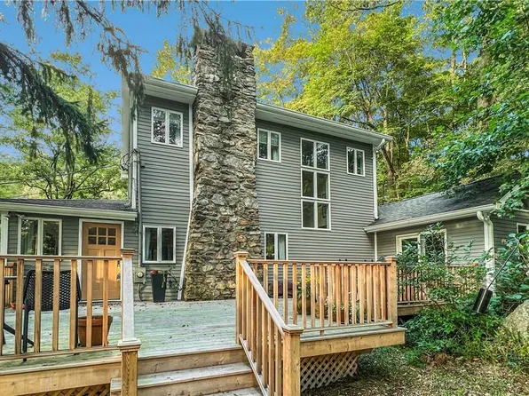 18 Trail Of The Maples, Putnam Valley, NY 10579