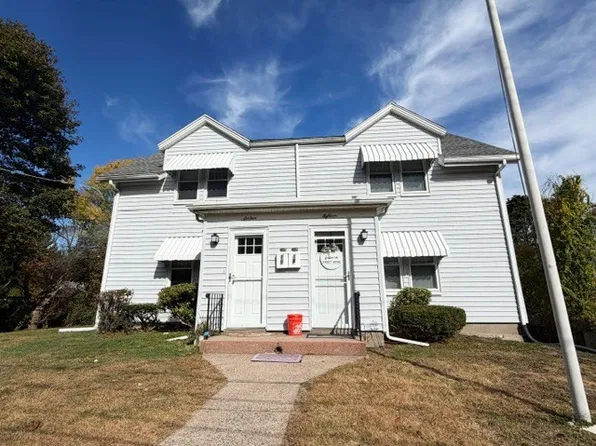 16 Oxford Rd, Norwood, MA 02062