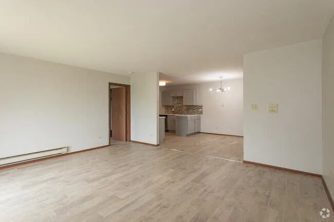 Fawn Ridge Apartments — Photo 14