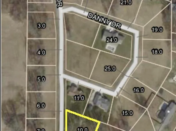 Joy Dr, Sullivan, IN 47882