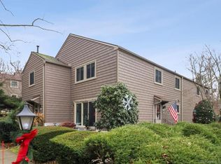 43 Powder Mill Rd UNIT B, Stratford, CT 06614