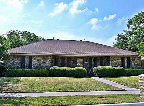 2nd image of 2312 Bengal Ln
