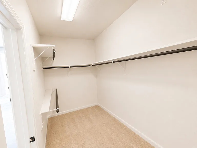 21570 Spear Valley Ln — Photo 6