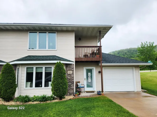 101 Janet Marie Ln, Winona, MN 55987