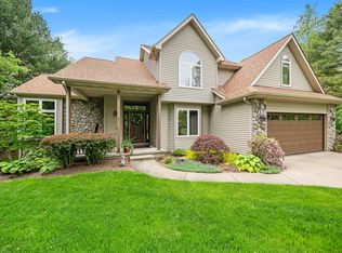 7117 Pin Oak Cir, Augusta, MI 49012