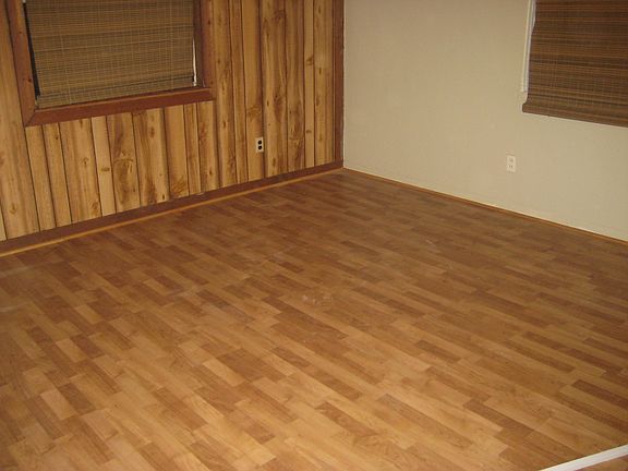 4th image of 2064 36th Ave N