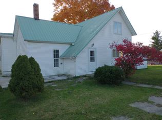 114 S Market St, Burket, IN 46508
