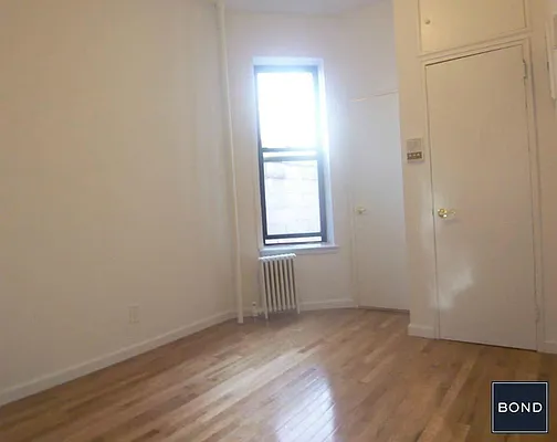 Rented by Bond New York | media 7