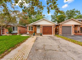 44 Ferguson Dr, Barrie, ON L4N7B5