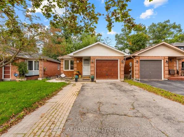 44 Ferguson Dr, Barrie, ON L4N 7B5