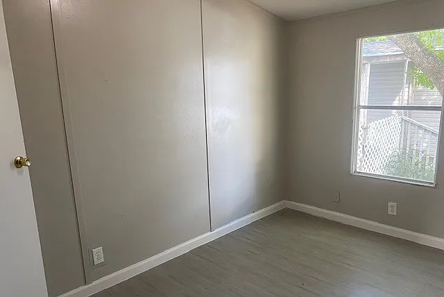 4 bed, 1216 sqft, $1,450 — Photo 2