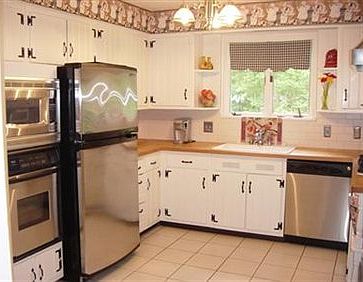 3rd image of 2406 Brunswick Ln