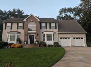 180 Cottage Pl, Brick, NJ 08724