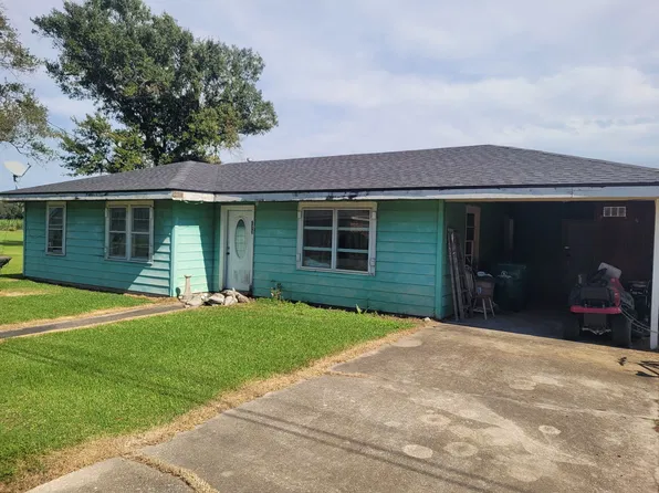 233 Danos St, Raceland, LA 70394