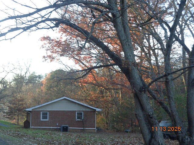 2nd image of 47 Burch Hill Dr